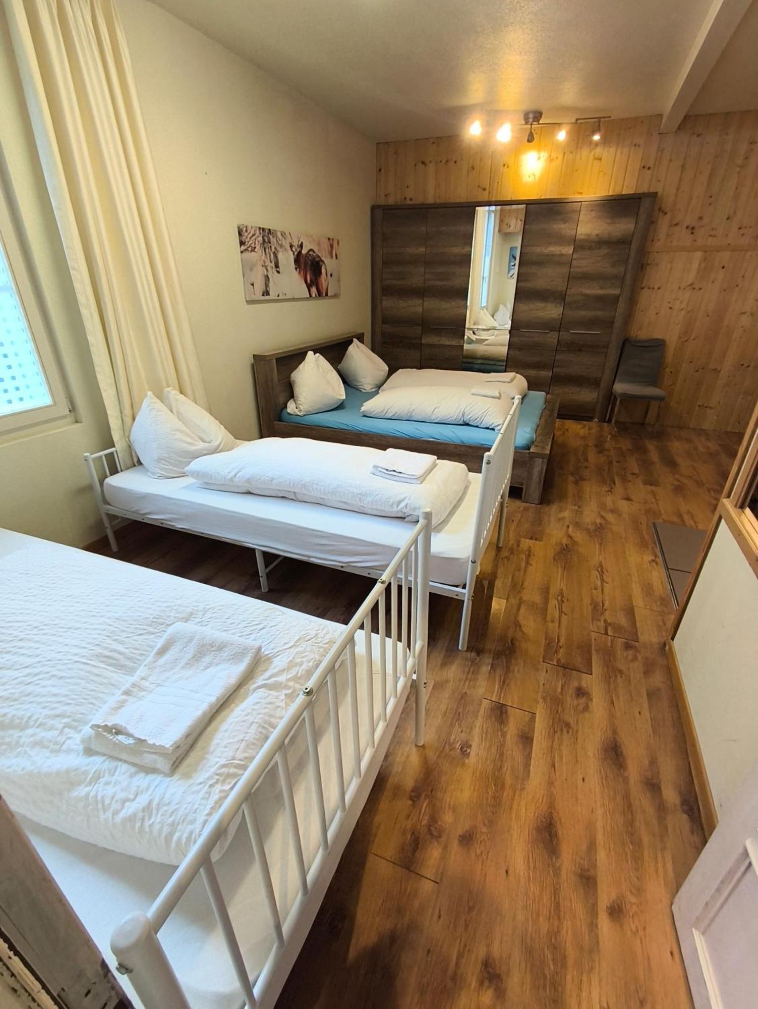 Interlaken Linda Inn Lodge Værelse billede
